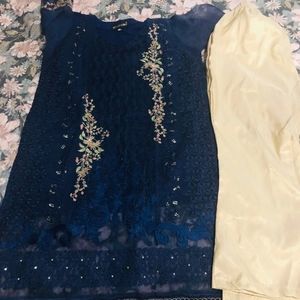 Shalwar kameez/dress